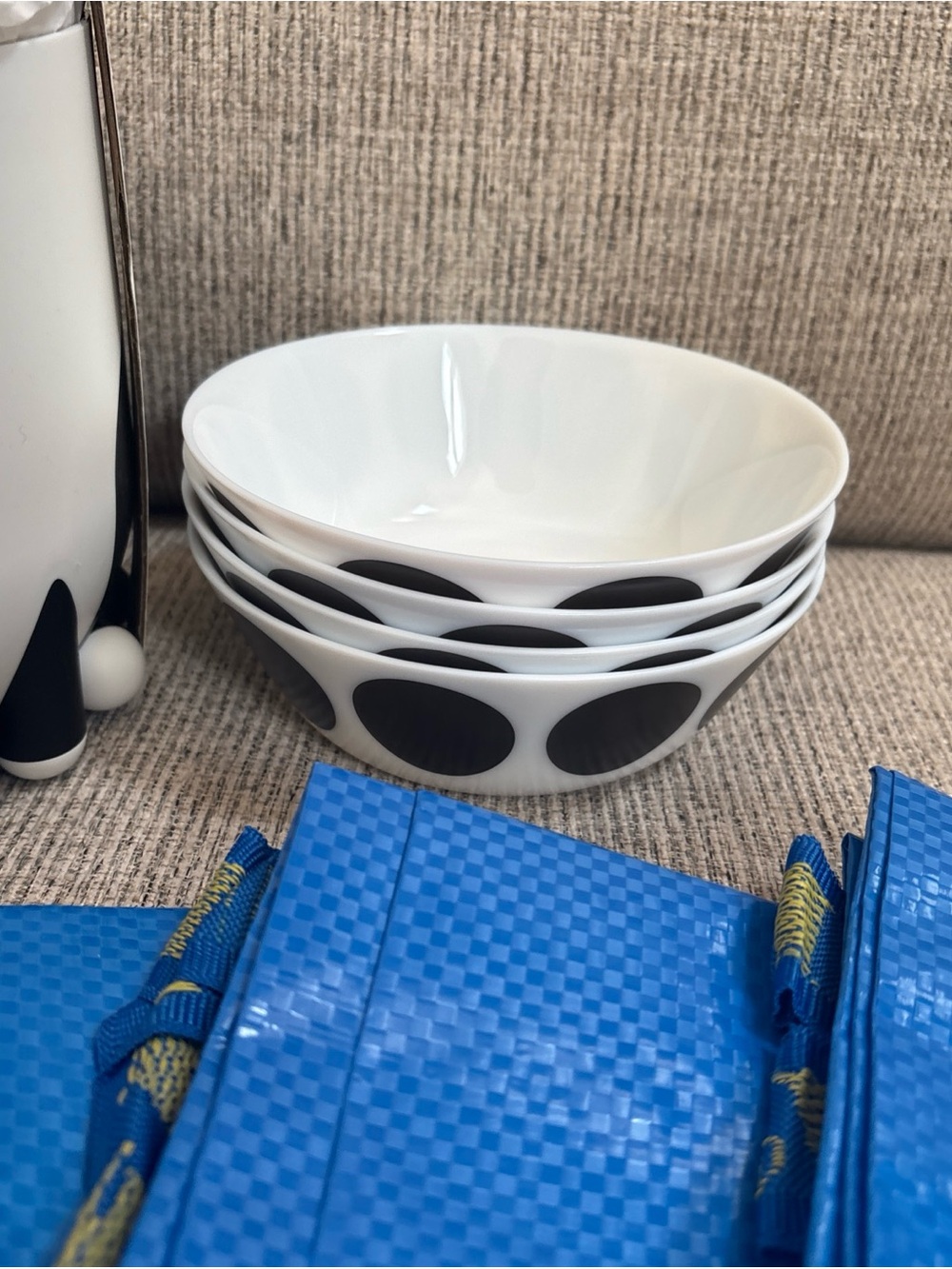 15 pc lot: 1 IKEA GREJSIMOJS storage CAT decor, 5 bags & 5 polka dot bowls NEW - Picture 3 of 16